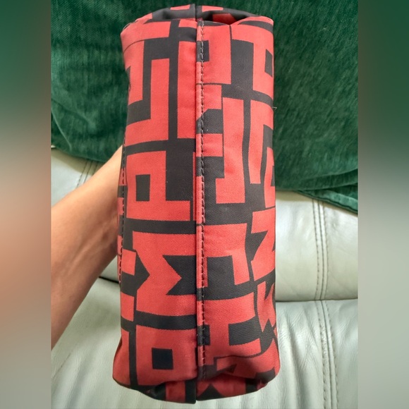 Longchamp Graphic Shoulder Bag - Picture 5 of 14